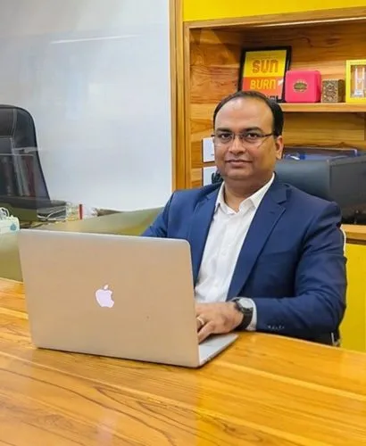 Chirag Darji, CEO of V3Cube, leading innovation in on-demand app development